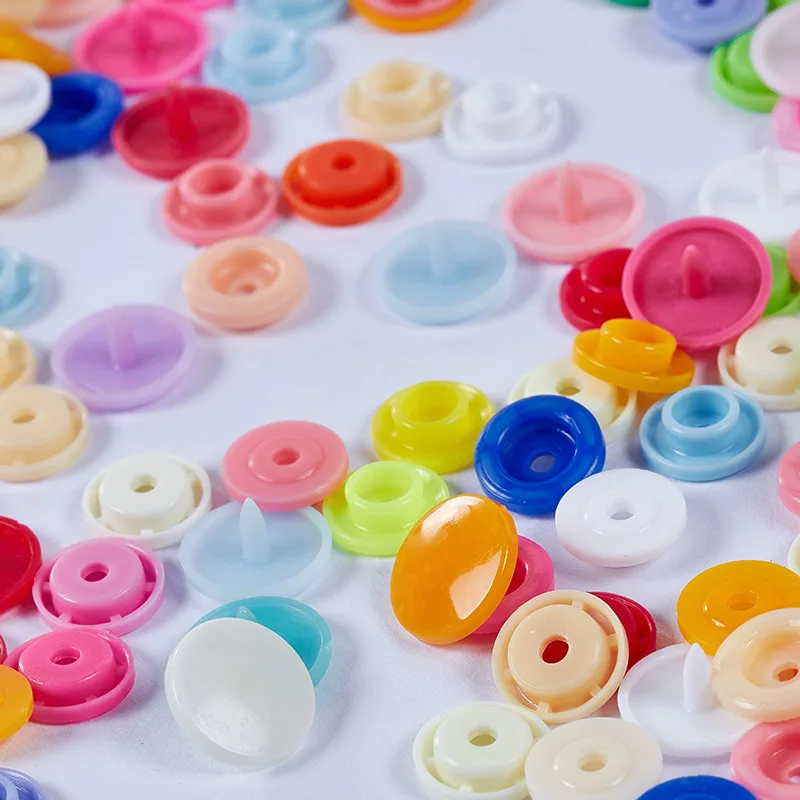 T5 أزرار إطباقية بلاستيكية الر - مراجعة Baby Clothing Used وسعره
