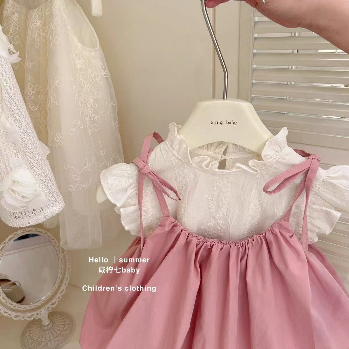 طقم فستان بحمالات للفتيات الصغ - مراجعة Baby Clothing Korea وسعره