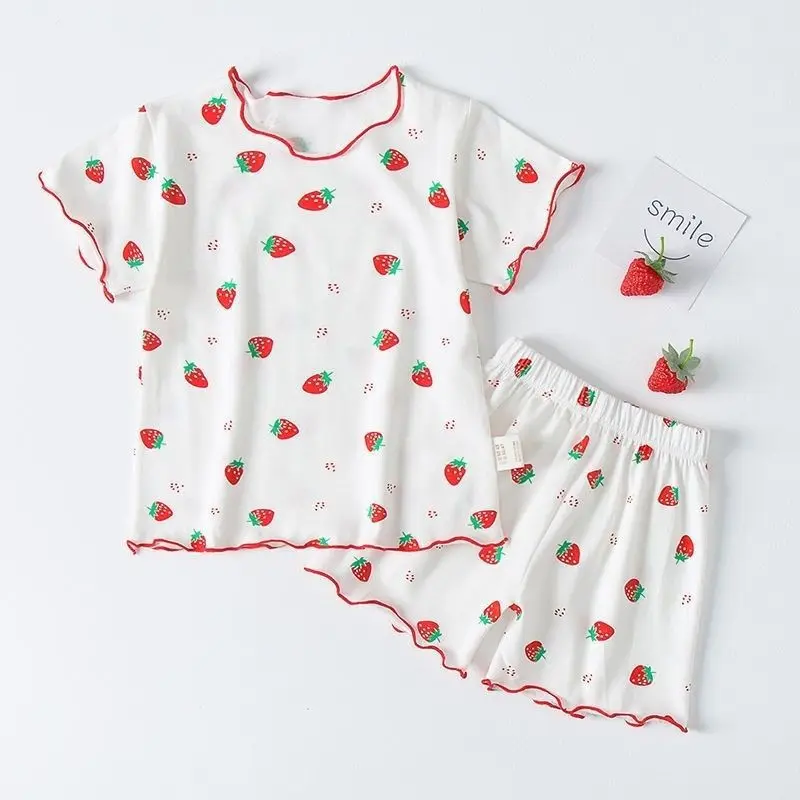 طقم بيجامة صيفي للبنات بطبعة ف - مراجعة Baby Sleep Suit وسعره