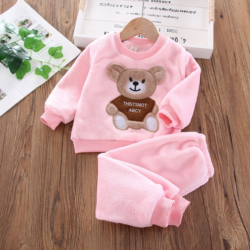 أطقم ملابس منزلية جديدة للأطفا - مراجعة Baby Sleep Suit وسعره